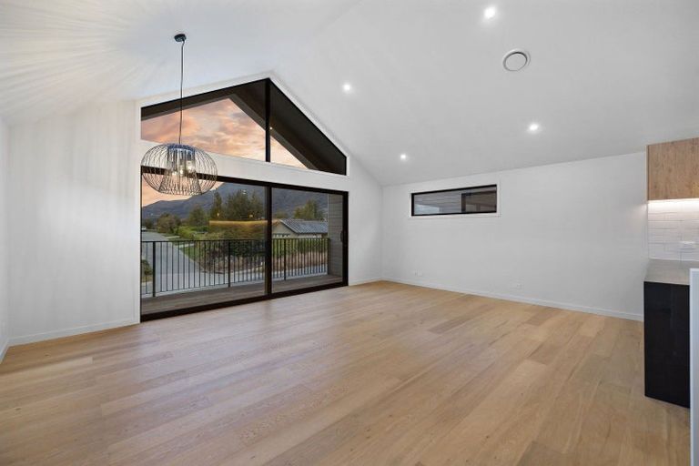 Photo of property in 45b Mcadam Drive, Jacks Point, Queenstown, 9371