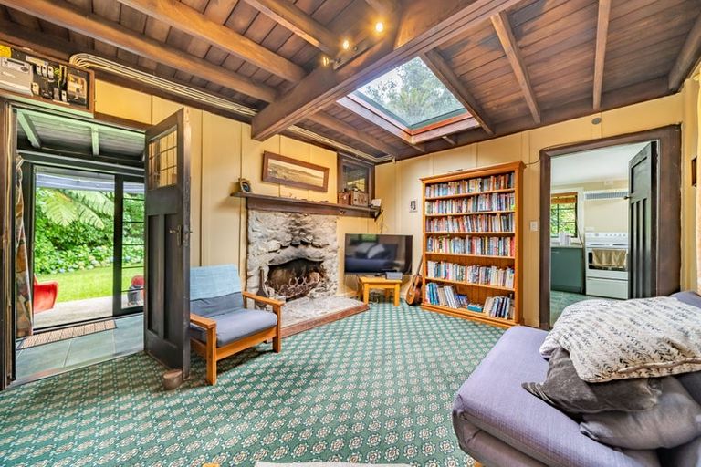 Photo of property in 345 Hebden Crescent, Kelson, Lower Hutt, 5010