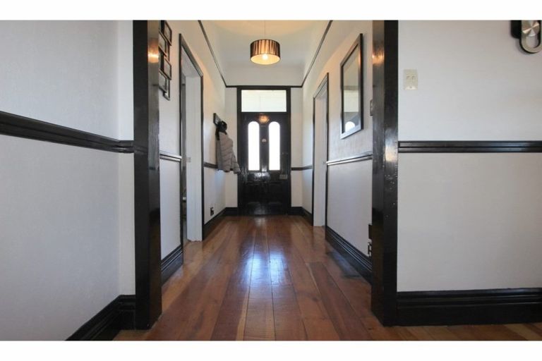 Photo of property in 37 Muller Road, Blenheim, 7201