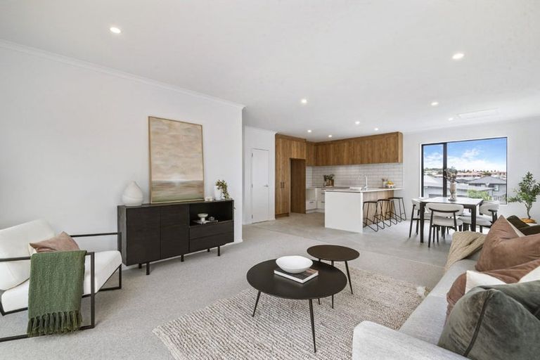 Photo of property in 36b Kukuwai Avenue, Red Beach, 0932