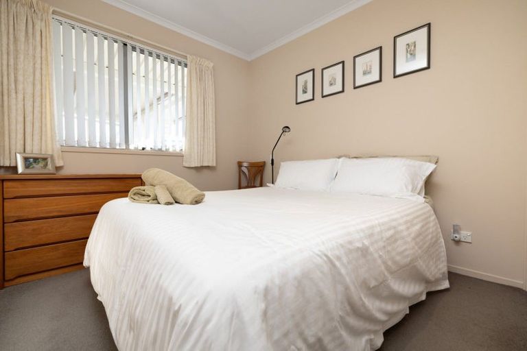 Photo of property in Algarve Apartments, 305/332 Maunganui Road, Mount Maunganui, 3116