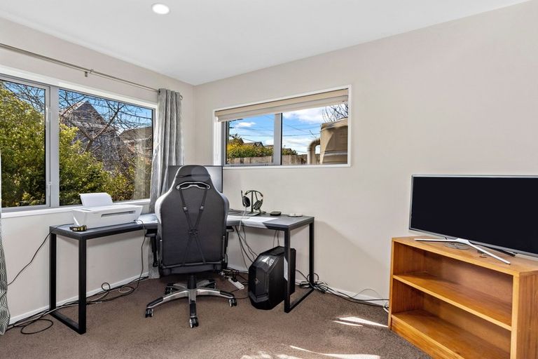 Photo of property in 28 Burke Street, Addington, Christchurch, 8024