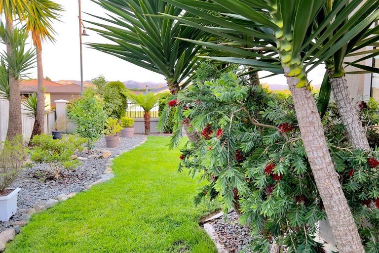 Photo of property in 15 Okarito Avenue, Levin, 5510