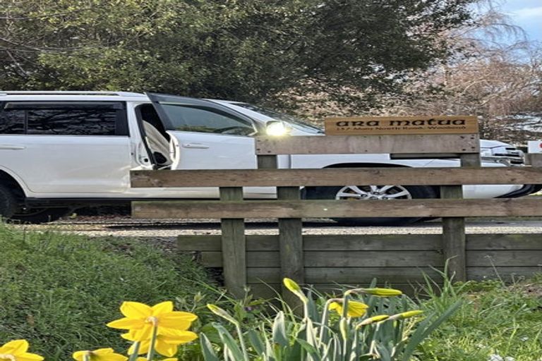 Photo of property in 137 Main North Road, Woodend, 7610