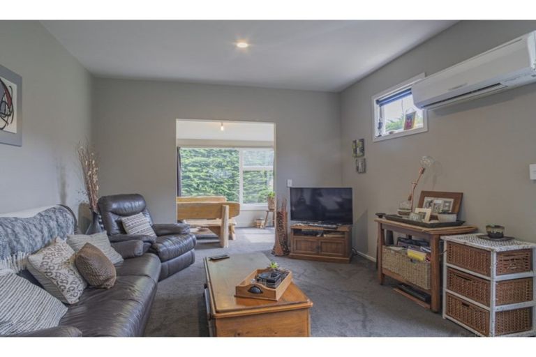 Photo of property in 16 Flinders Street, Kensington, Timaru, 7910