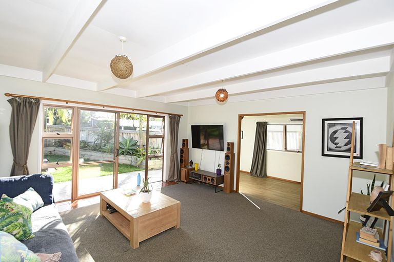 Photo of property in 7 Wainoni Place, Warkworth, 0910