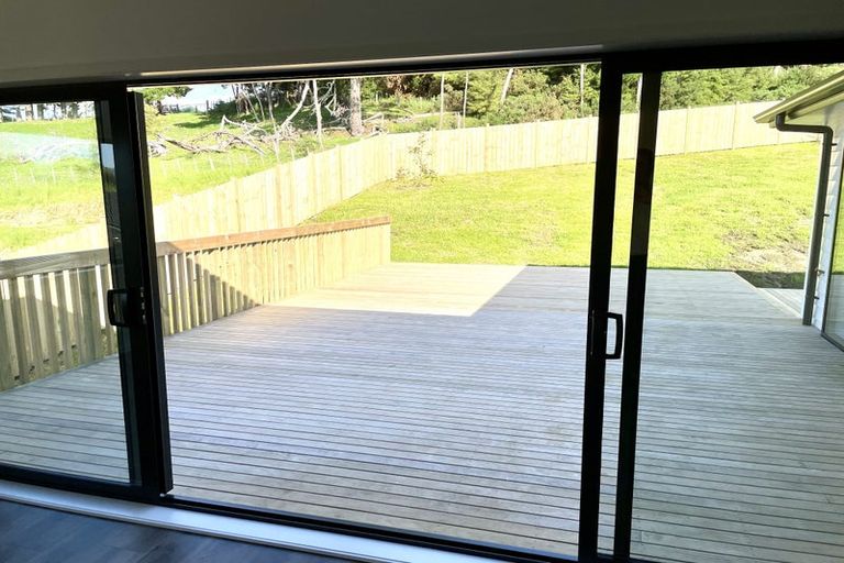 Photo of property in 50 Pukemarino Road, Waimauku, 0812