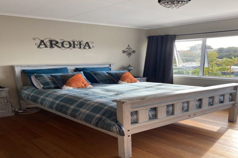 Photo of property in 7 Penrith Street, Westown, New Plymouth, 4310