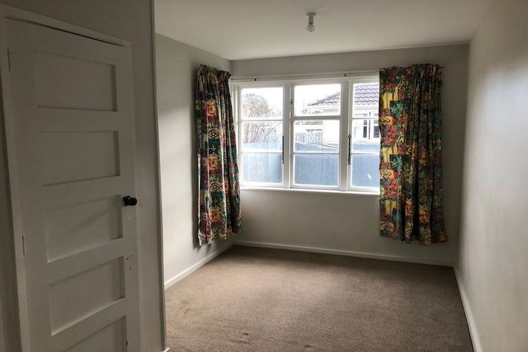 Photo of property in 21 Ballantyne Avenue, Upper Riccarton, Christchurch, 8041