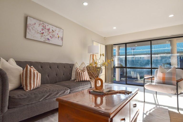 Photo of property in 7 Frame Place, Owhata, Rotorua, 3010