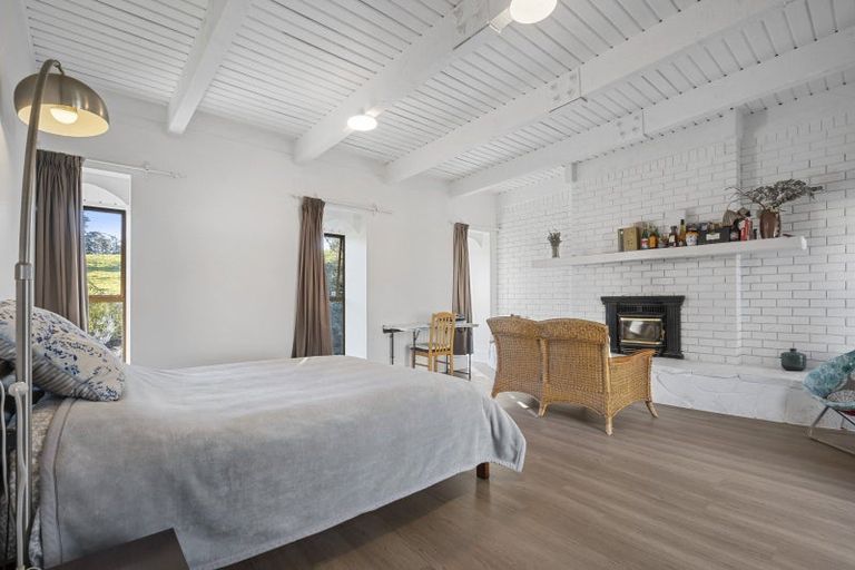 Photo of property in 1 Whitford Park Road, Whitford, Howick, 2571