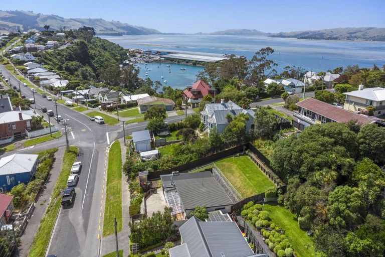 Photo of property in 3 Harrington Street, Port Chalmers, 9023