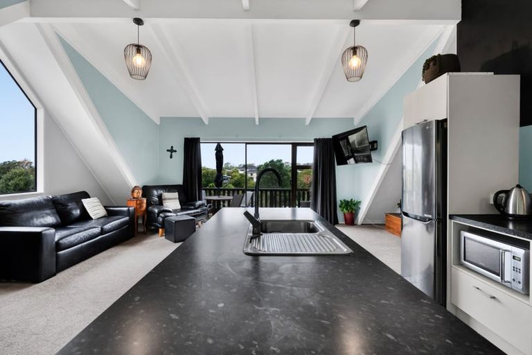 Photo of property in 78a Awanui Street, Merrilands, New Plymouth, 4312