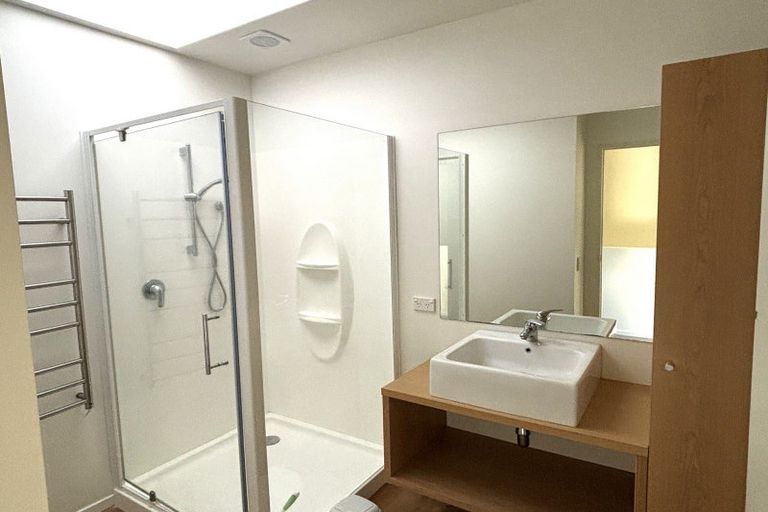 Photo of property in 62 Fairfield Avenue, Addington, Christchurch, 8024