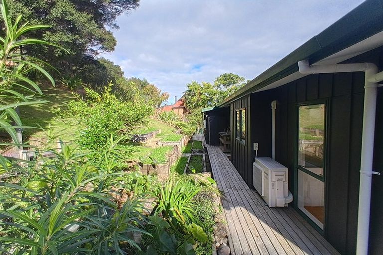 Photo of property in 6 Pohutukawa Grove, Whitianga, 3510