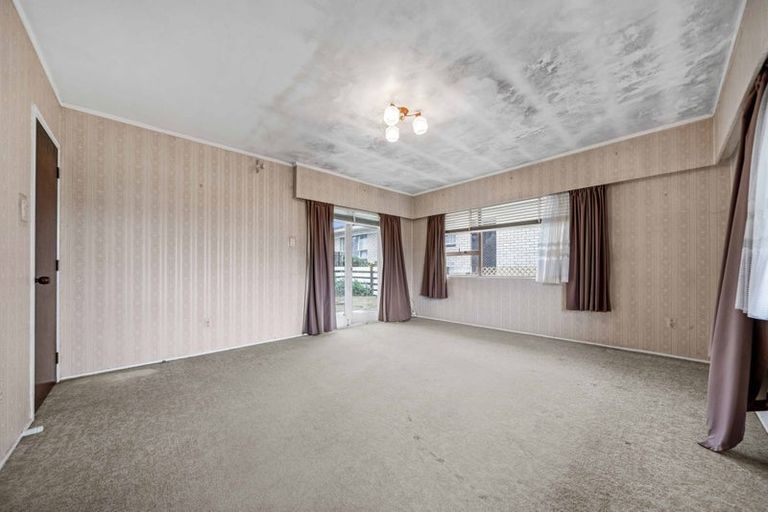 Photo of property in 1/461 Great South Road, Opaheke, Papakura, 2113