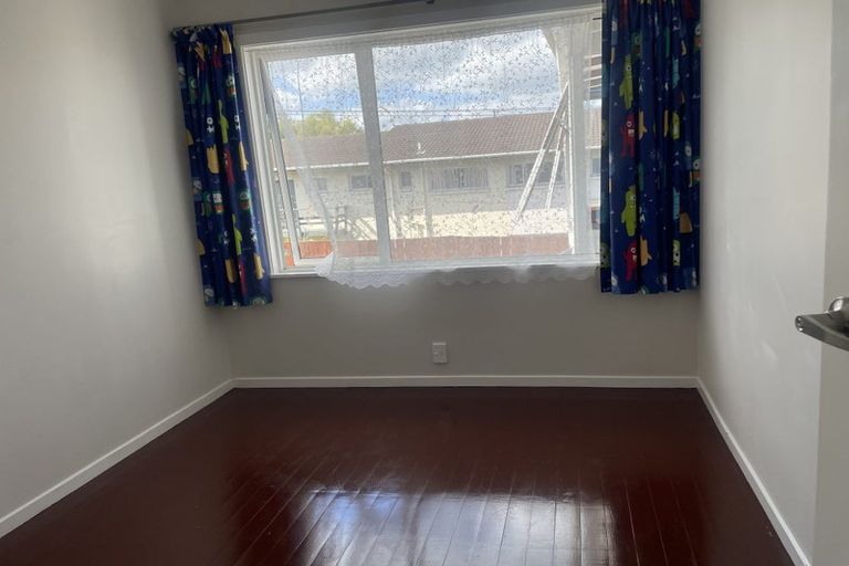 Photo of property in 1/213 Sunnynook Road, Wairau Valley, Auckland, 0627