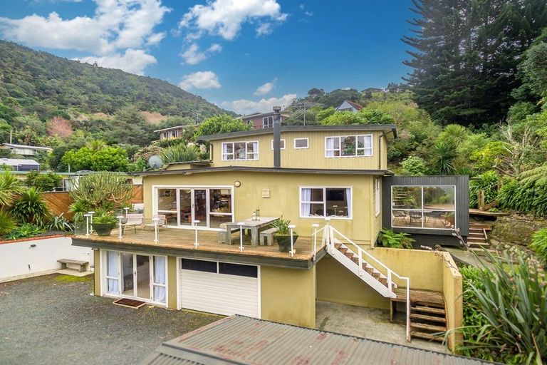 Photo of property in 73 Bay View Road, Whangarei Heads, Whangarei, 0174