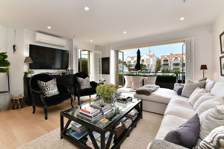 Photo of property in 1 Waterside Crescent, Gulf Harbour, Whangaparaoa, 0930