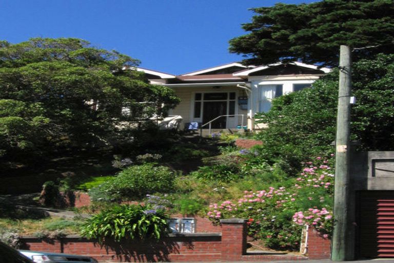 Photo of property in 20 Lawrence Street, Newtown, Wellington, 6021