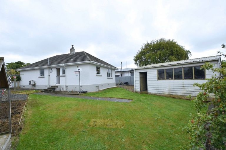 Photo of property in 131 Stobo Street, Grasmere, Invercargill, 9810