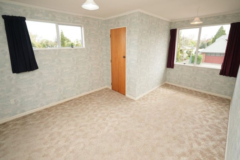 Photo of property in 122 Te Awe Awe Street, Hokowhitu, Palmerston North, 4410