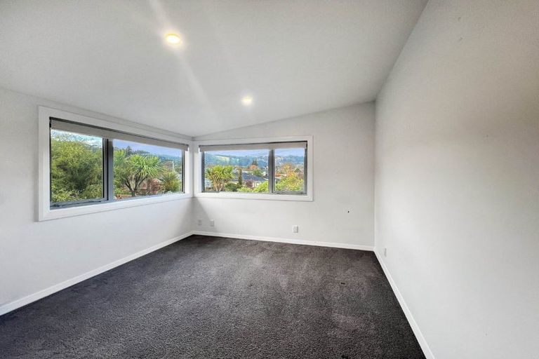Photo of property in 4 Coates Grove, Silverstream, Upper Hutt, 5019