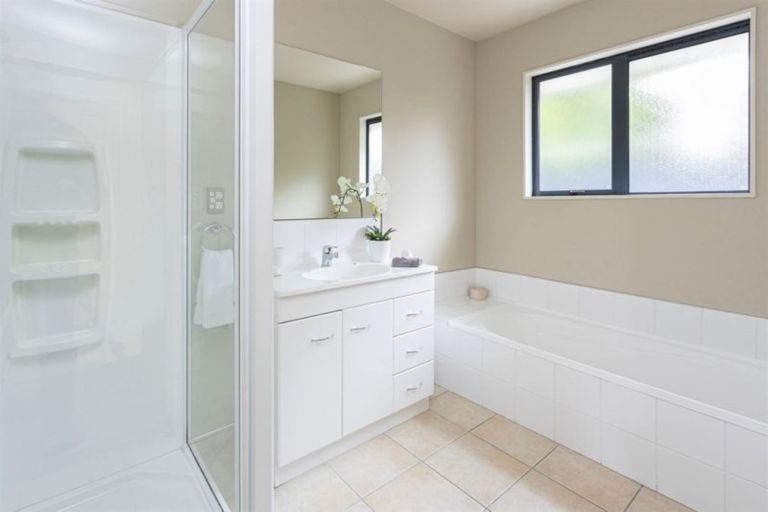 Photo of property in 18 Pewter Place, Northwood, Christchurch, 8051