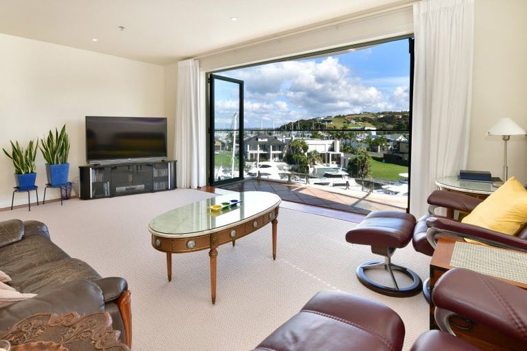 Photo of property in 66 Harbour Village Drive, Gulf Harbour, Whangaparaoa, 0930