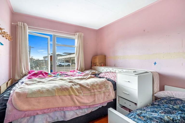Photo of property in 4 Roosevelt Road, Western Heights, Rotorua, 3015