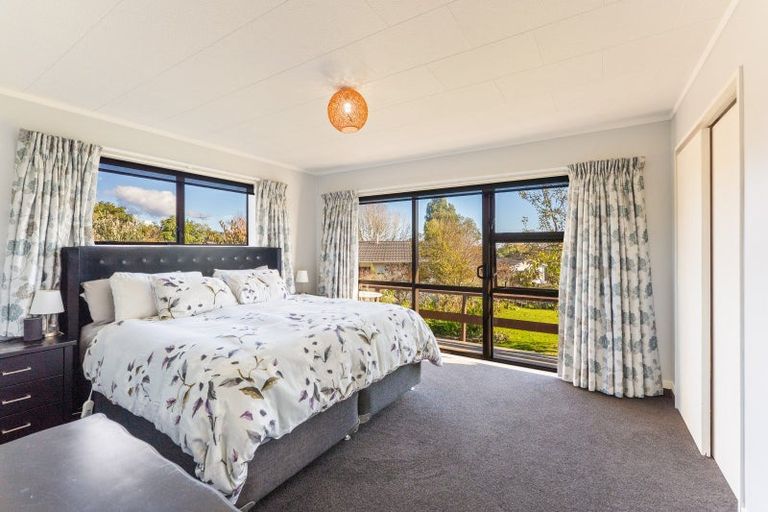 Photo of property in 28 Brandon Street, Otaki, 5512