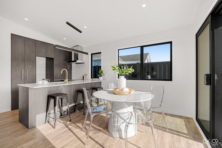 Photo of property in 10b Rongonui Street, Elderslea, Upper Hutt, 5018
