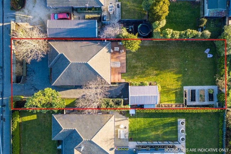 Photo of property in 241 Innes Road, Mairehau, Christchurch, 8052