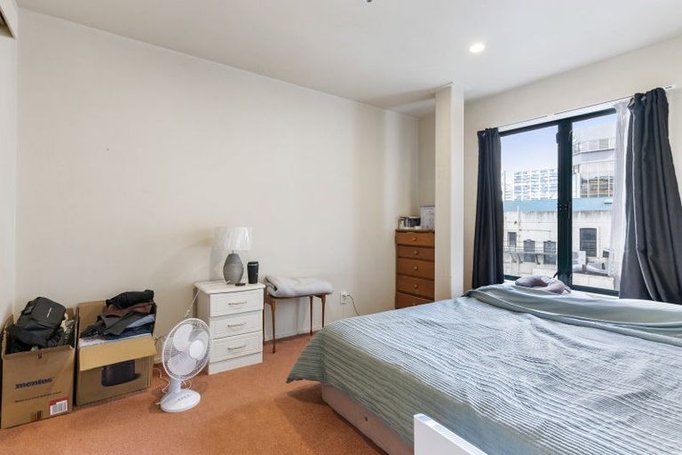 Photo of property in Courtenay Apartments, 307/120 Courtenay Place, Te Aro, Wellington, 6011