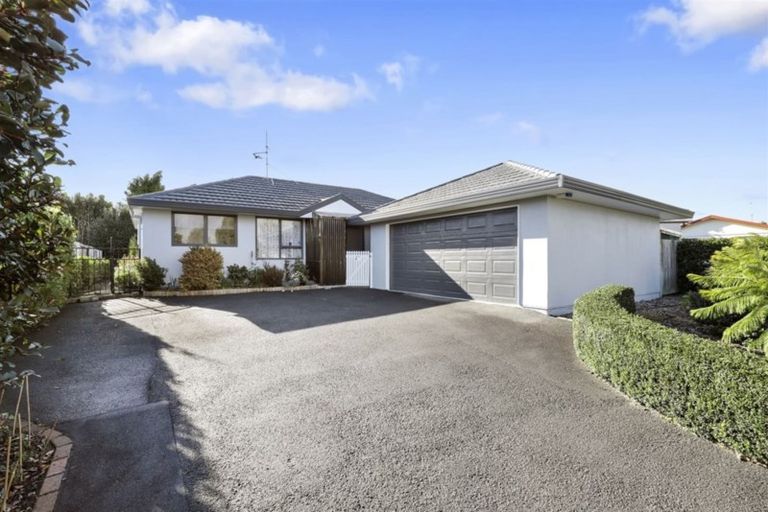 Photo of property in 7a Lloyd Drive, Nawton, Hamilton, 3200