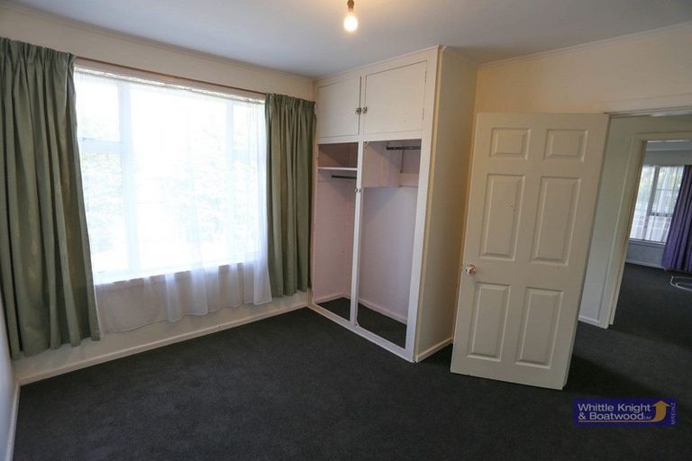 Photo of property in 4 Haynes Avenue, Upper Riccarton, Christchurch, 8041