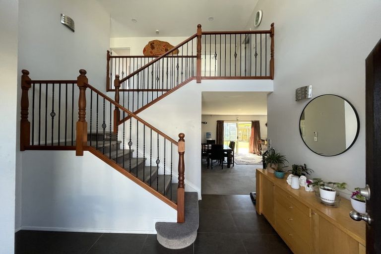 Photo of property in 18 Nicholas Gibbons Drive, Clendon Park, Auckland, 2103