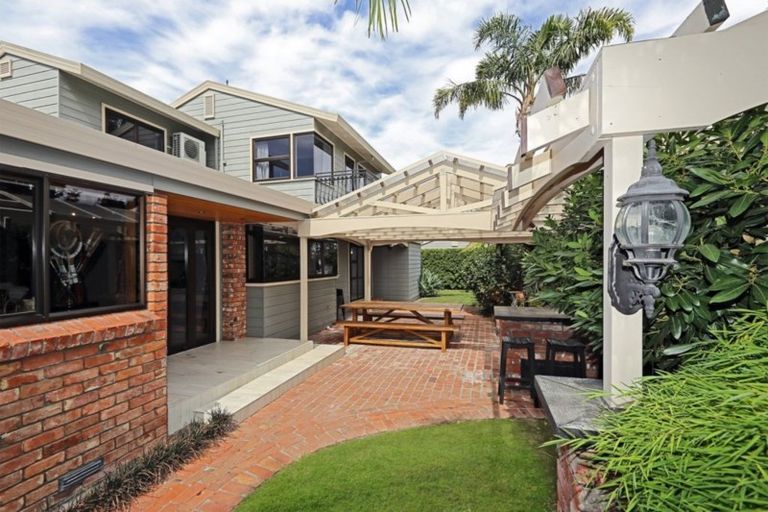 Photo of property in 1241 Ada Street, Parkvale, Hastings, 4122