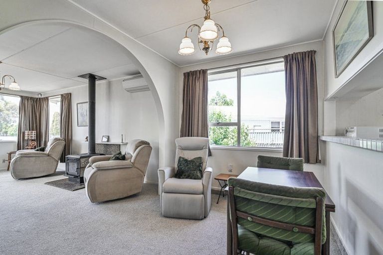 Photo of property in 75 Sunderland Drive, Flaxmere, Hastings, 4120