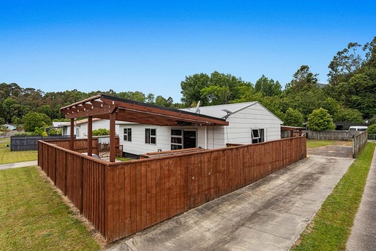 Photo of property in 14 Beattie Road, Kawerau, 3127