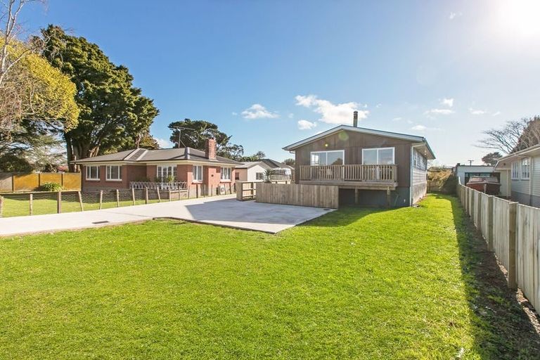 Photo of property in 399a Great South Road, Opaheke, Papakura, 2113