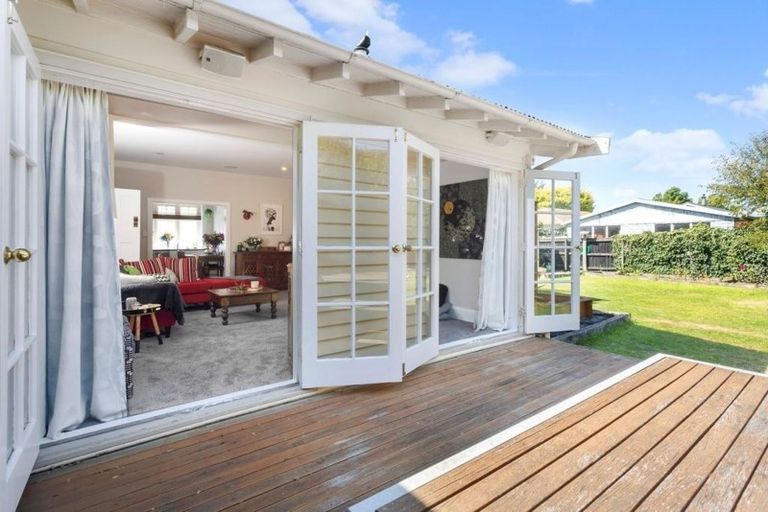 Photo of property in 45 Lindsay Street, St Albans, Christchurch, 8014