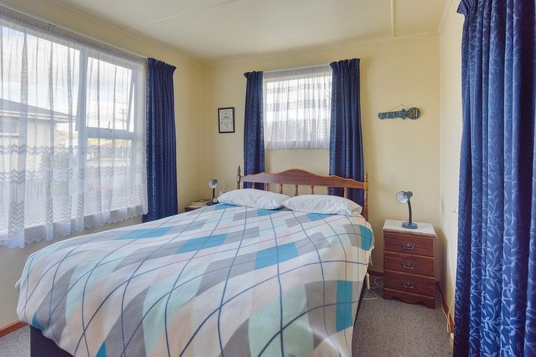 Photo of property in 17 Charlton Road, Gore, 9710