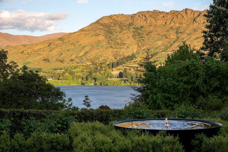 Photo of property in 8 Marshall Avenue, Lake Hayes, Queenstown, 9371