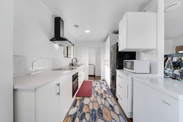 Photo of property in 2/86 Palmers Road, Clendon Park, Auckland, 2103