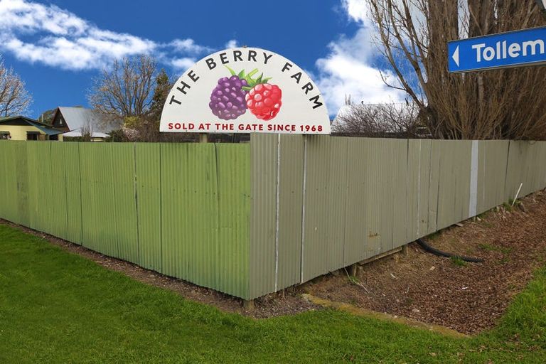 Photo of property in 82 Tollemache Road East, Longlands, Hastings, 4122