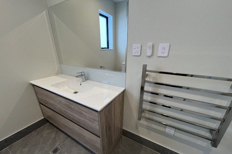 Photo of property in 19b Arawa Street, New Lynn, Auckland, 0600