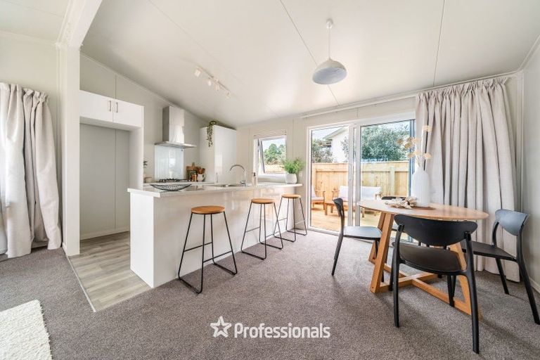 Photo of property in 18f Norana Road, Maoribank, Upper Hutt, 5018