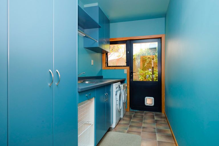 Photo of property in 3 Wharfdale Street, Macandrew Bay, Dunedin, 9014