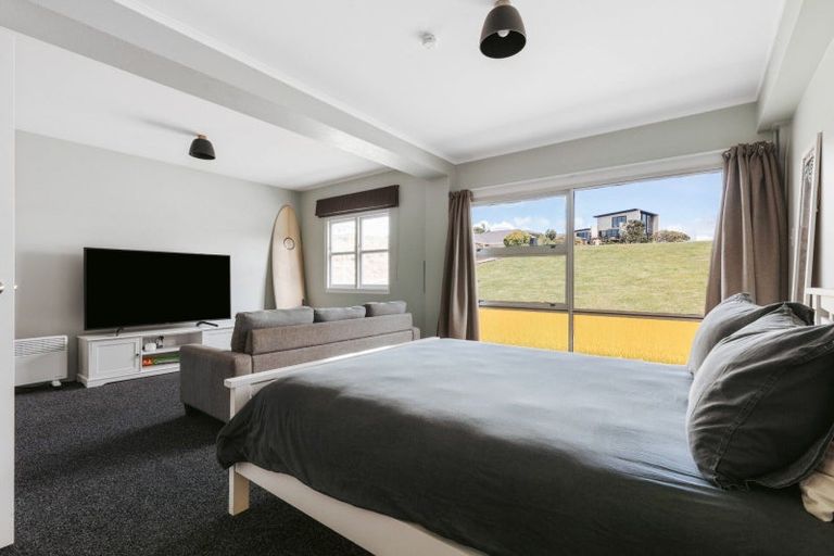 Photo of property in 93 Oceanview Road, Mount Maunganui, 3116